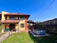 casa indipendente in vendita a Besozzo