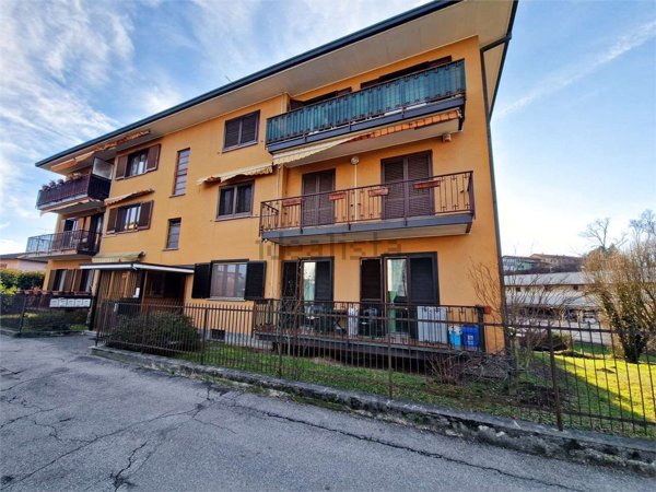appartamento in vendita a Besozzo