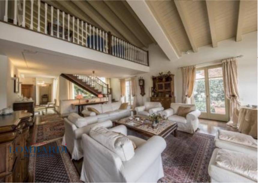 casa indipendente in vendita a Besozzo