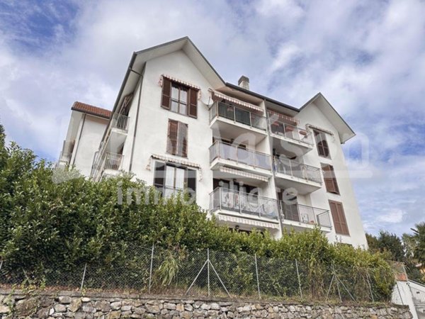 appartamento in vendita a Besozzo