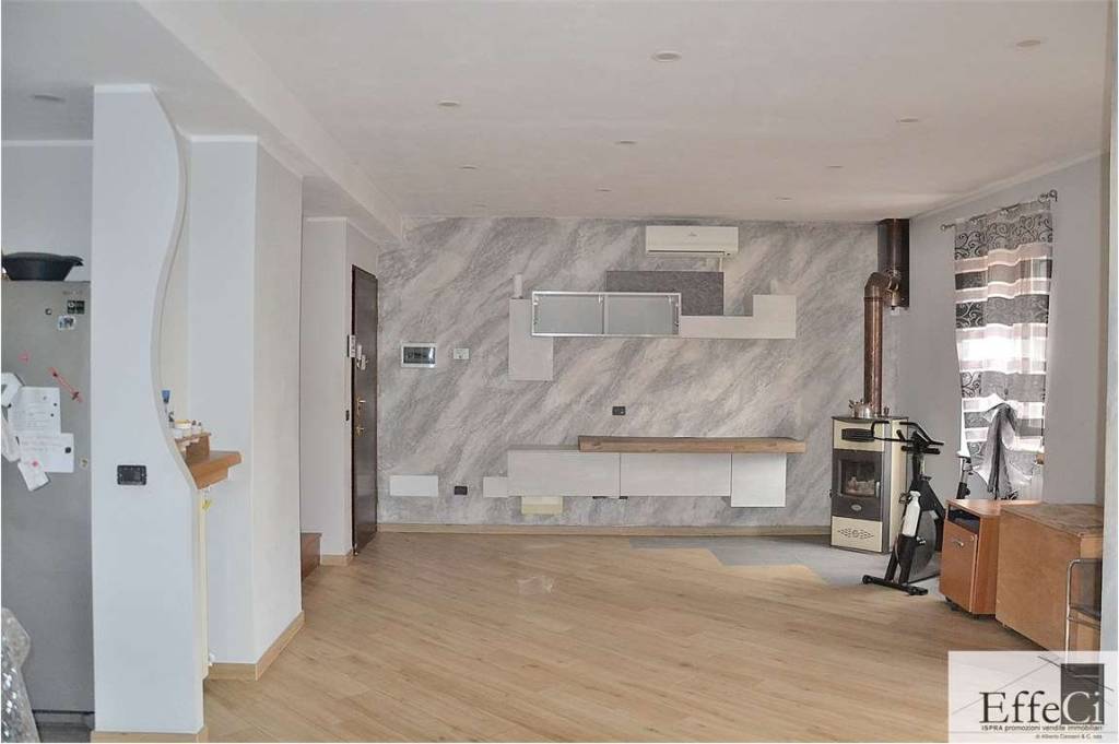appartamento in vendita a Besozzo