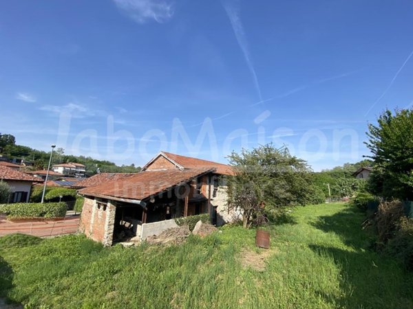 appartamento in vendita a Besozzo