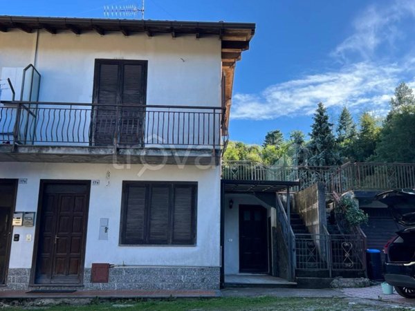 casa indipendente in vendita a Besozzo
