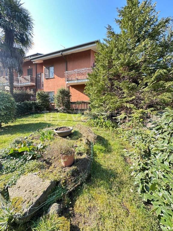appartamento in vendita a Besozzo