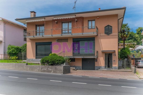 casa indipendente in vendita a Besozzo