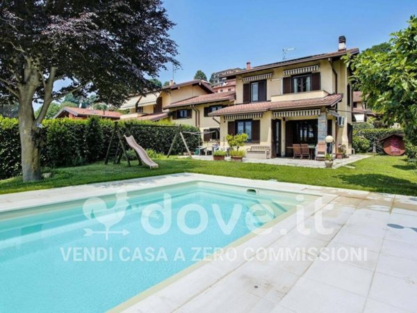 casa indipendente in vendita a Besozzo