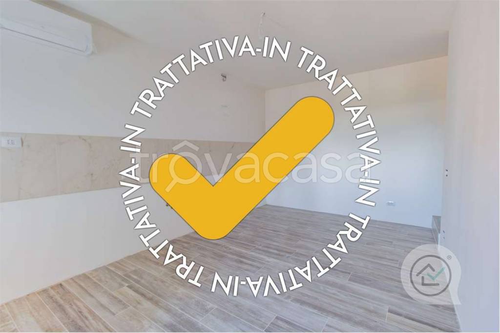 appartamento in vendita a Besozzo