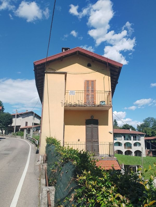 appartamento in vendita a Besozzo
