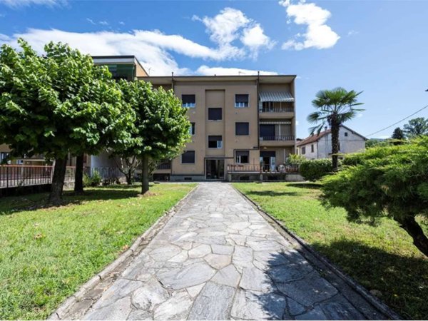 appartamento in vendita a Besozzo