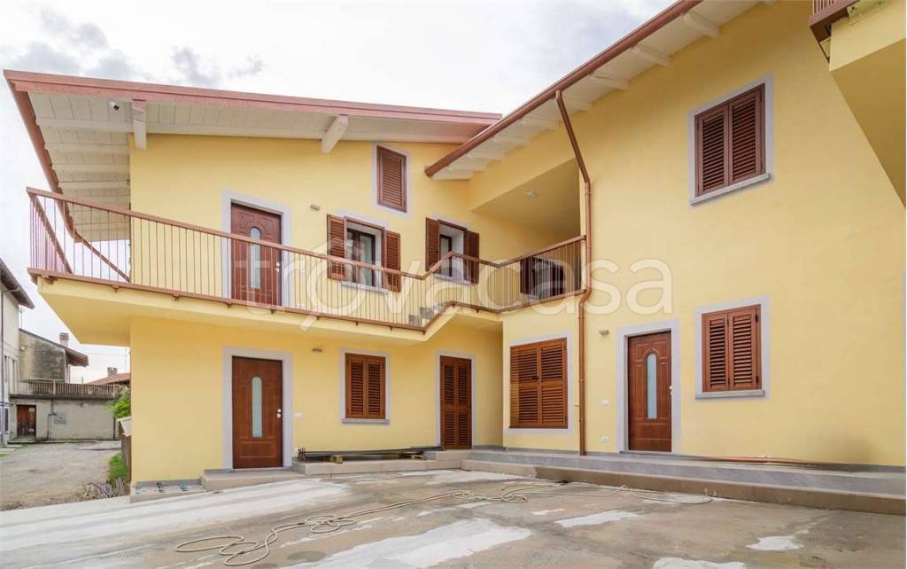 appartamento in vendita a Besozzo