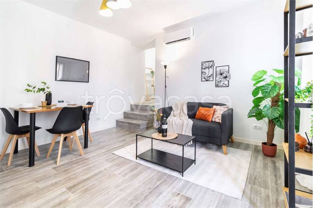 appartamento in vendita a Besozzo