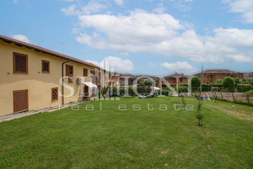 quadrivano in vendita a Besozzo in zona Olginasio