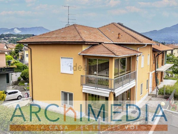 appartamento in vendita a Besozzo