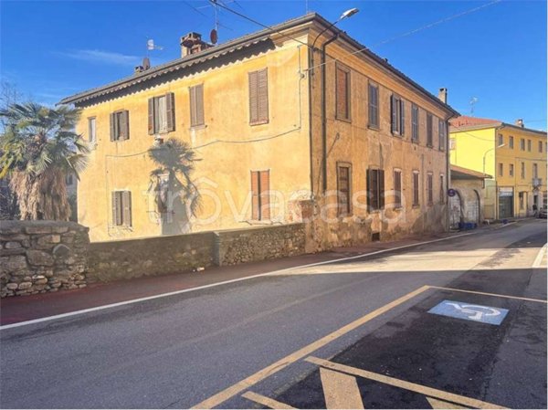 appartamento in vendita a Besozzo