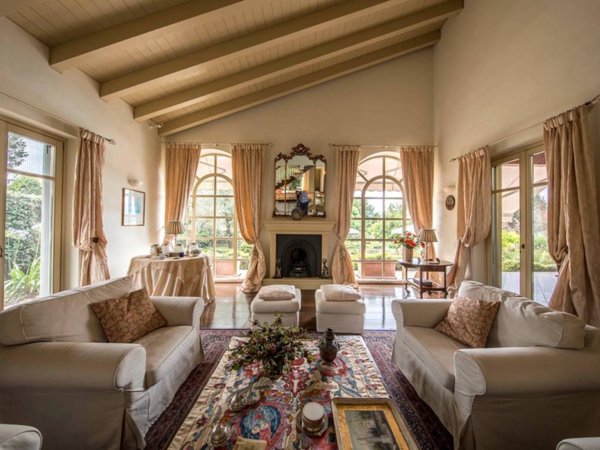 casa indipendente in vendita a Besozzo