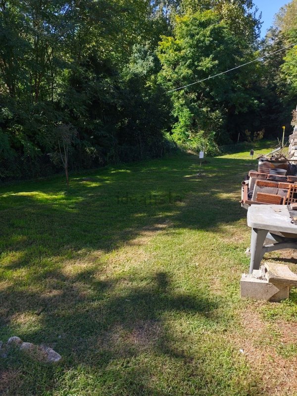 casa indipendente in vendita a Besozzo