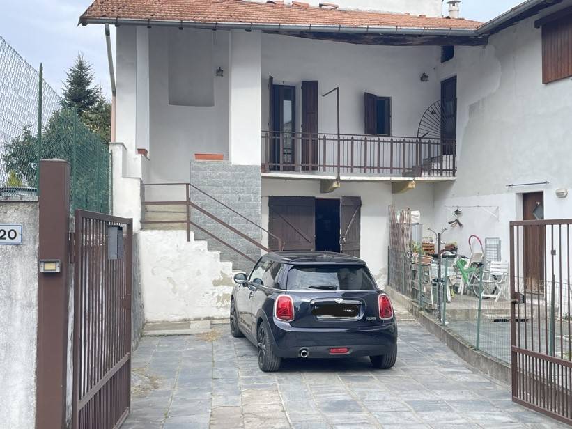 appartamento in vendita a Besozzo