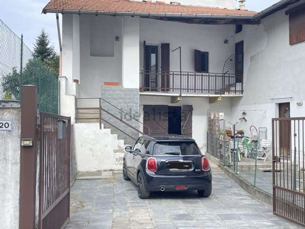 appartamento in vendita a Besozzo