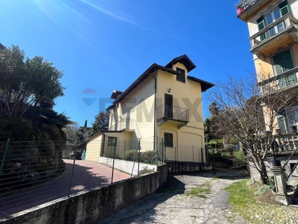 casa indipendente in vendita a Besozzo