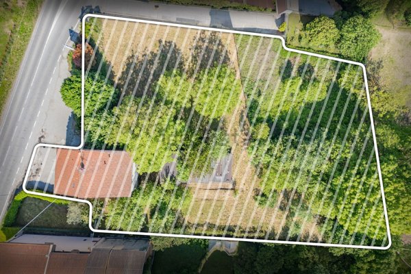 appartamento in vendita a Besozzo in zona Olginasio
