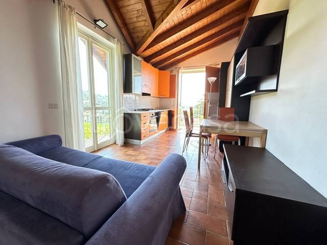 appartamento in vendita a Besozzo