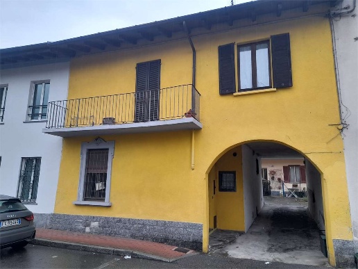 appartamento in vendita a Besozzo