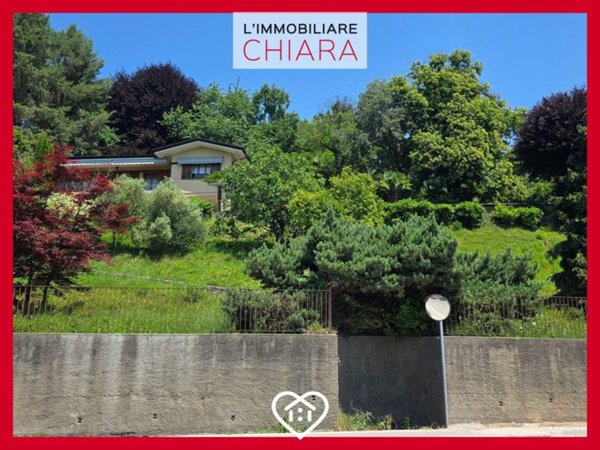 casa indipendente in vendita a Besozzo