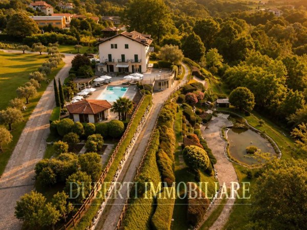 negozio in vendita a Besozzo