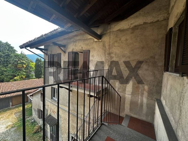 appartamento in vendita a Besozzo