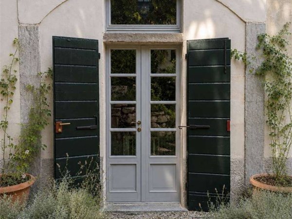 casa indipendente in vendita a Besozzo