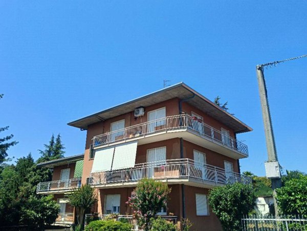 appartamento in vendita a Besozzo