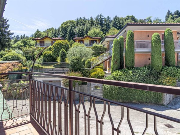 appartamento in vendita a Besozzo