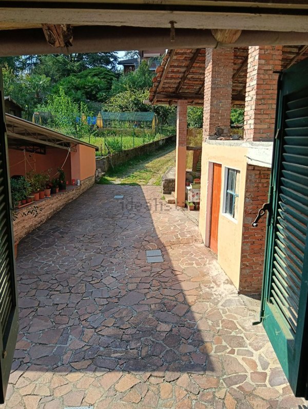 appartamento in vendita a Besozzo