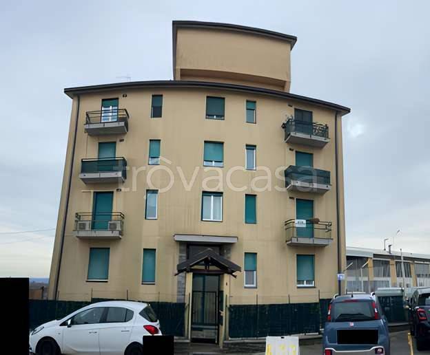 appartamento in vendita a Biandronno