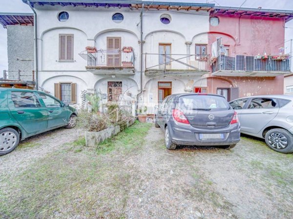 appartamento in vendita a Biandronno