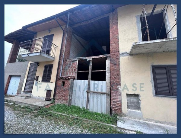 appartamento in vendita a Biandronno