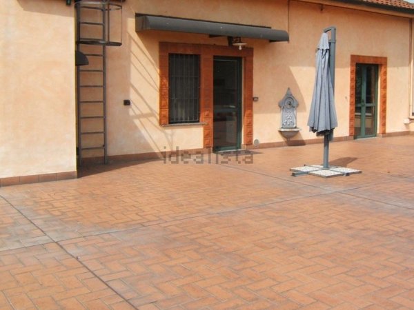 appartamento in vendita a Biandronno