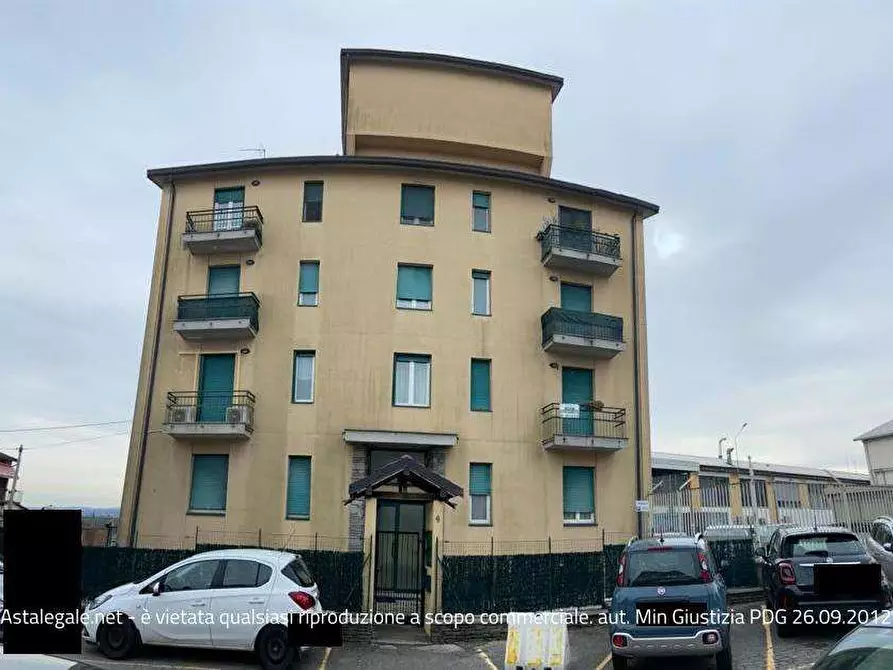 appartamento in vendita a Biandronno