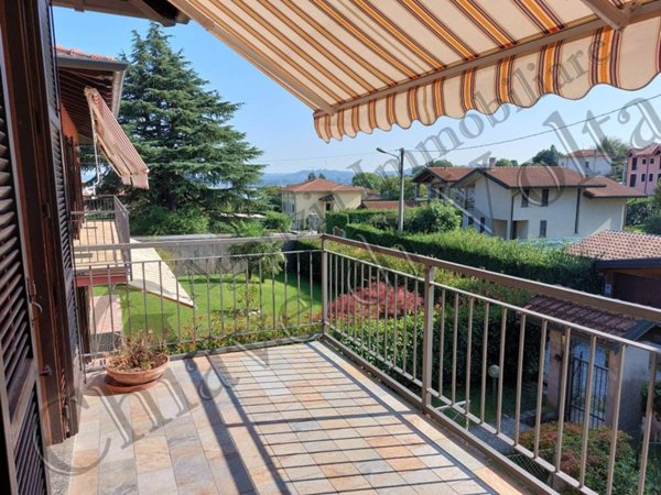 appartamento in vendita a Biandronno