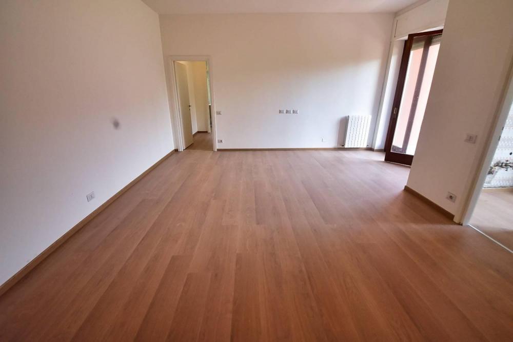 appartamento in vendita a Biandronno