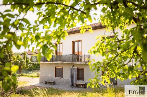 appartamento in vendita a Biandronno