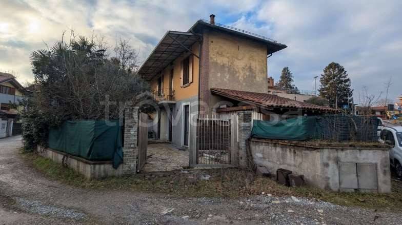 appartamento in vendita a Biandronno