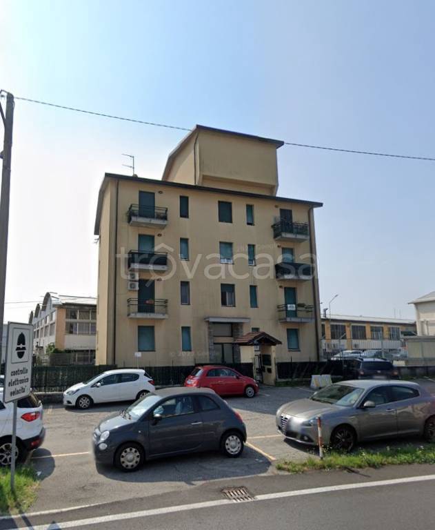 appartamento in vendita a Biandronno