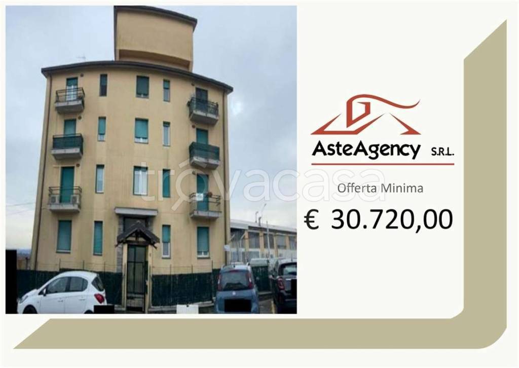 appartamento in vendita a Biandronno