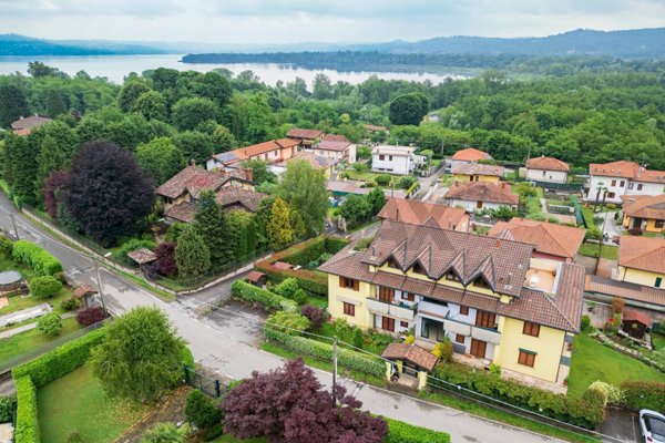 appartamento in vendita a Biandronno