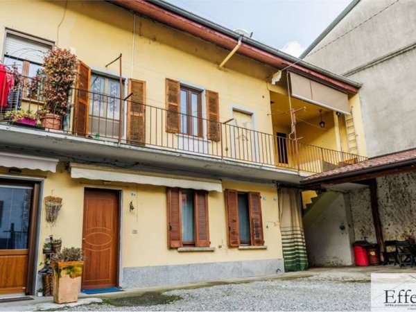 appartamento in vendita a Biandronno