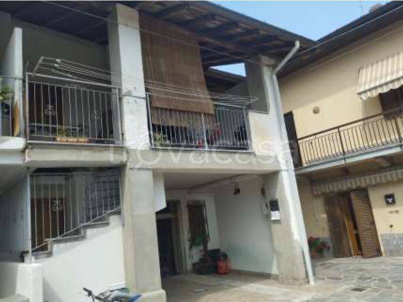 appartamento in vendita a Biandronno