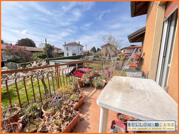 appartamento in vendita a Biandronno