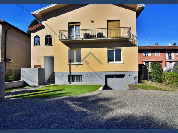 appartamento in vendita a Biandronno