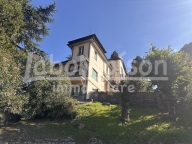casa indipendente in vendita a Biandronno